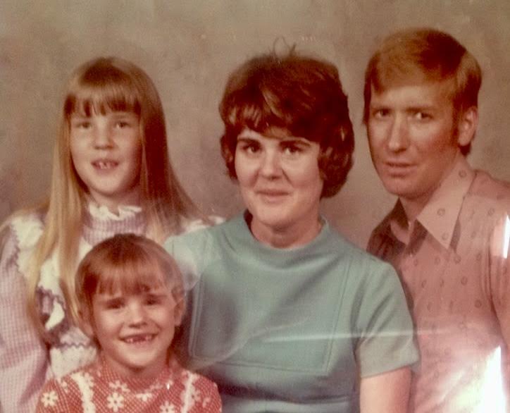 Lori Kimmerly as a child with her family in the 1970s