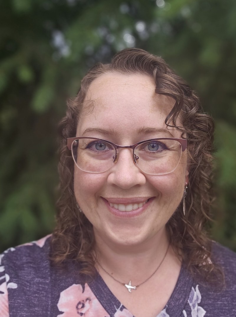 Arielle Peters, MFT Intern - online therapist for children, teens, and families in Washington State